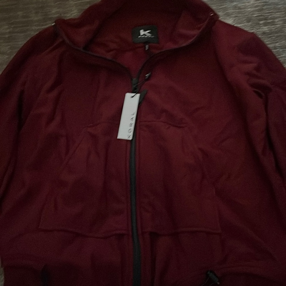 koral red zip up